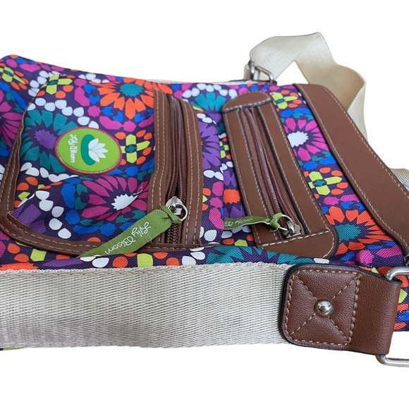 Lily Bloom Crossbody Bag - Picture 4 of 7